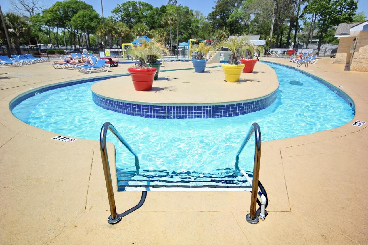 On The Beach 2 Bed 2 Bath 3Rd Floor Condo Myrtle Beach Dış mekan fotoğraf
